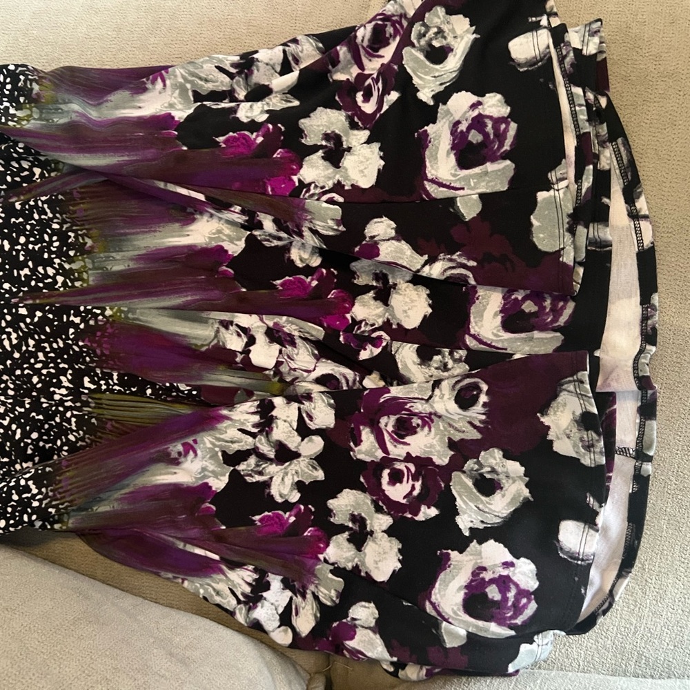Flowing skirt